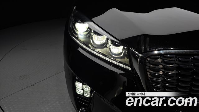 Kia Sorento 2019 — photo 8
