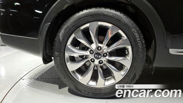 Kia Sorento 2019 — photo 28