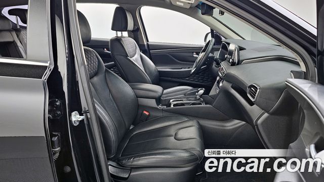 Hyundai Santafe 2020 — photo 17