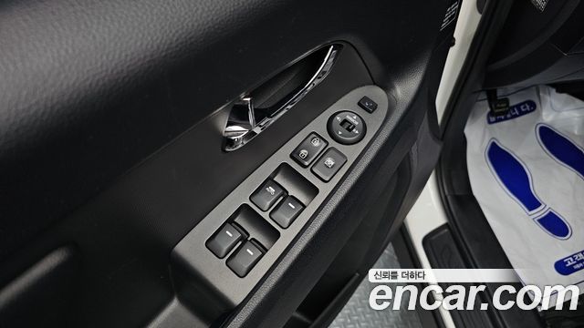 Kia Sportage 2012 — photo 19