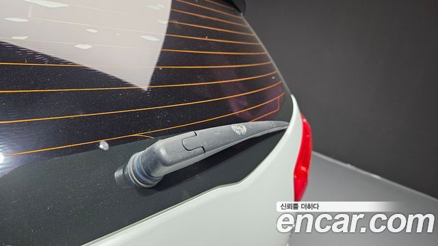 Kia Sportage 2012 — photo 27