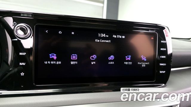 Kia K5 2021 — photo 23