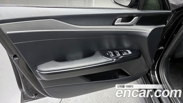 Kia K5 2021 — photo 14