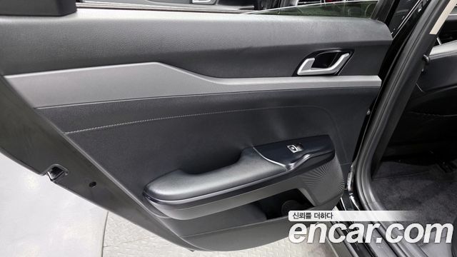 Kia K5 2021 — photo 15