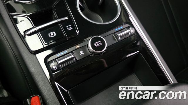 Kia K5 2021 — photo 28