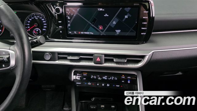 Kia K5 2021 — photo 29