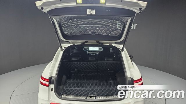 Genesis GV70 2021 — photo 26