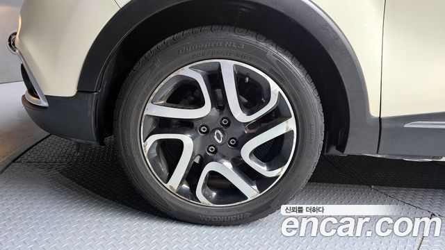 Renault Korea QM3 2015 — photo 5