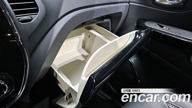 Renault Korea QM3 2015 — photo 18