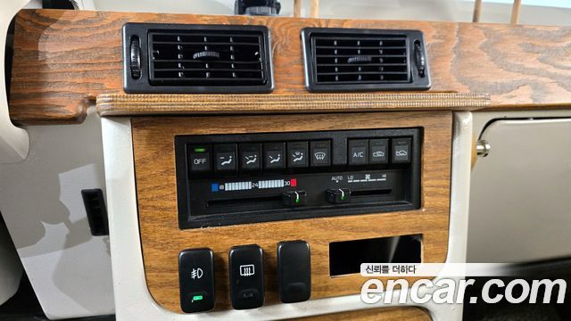Hyundai Galloper 2000 — photo 16