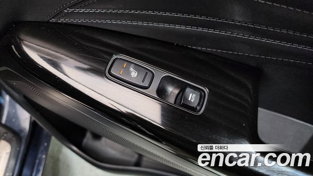 Kia K7 2020 — photo 18