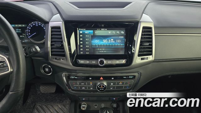 KG Mobility Rexton 2019 — photo 19