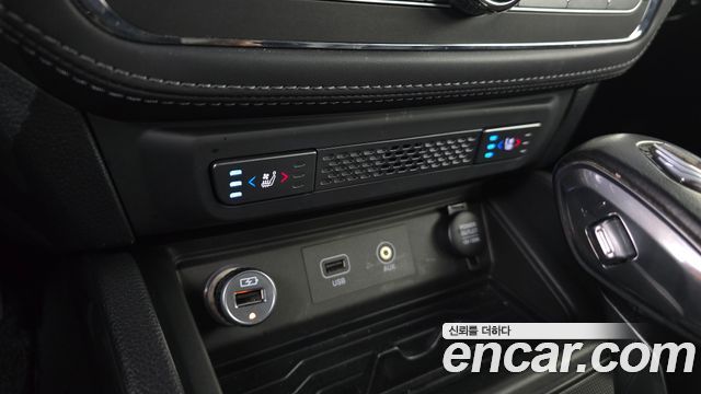 KG Mobility Rexton 2019 — photo 27
