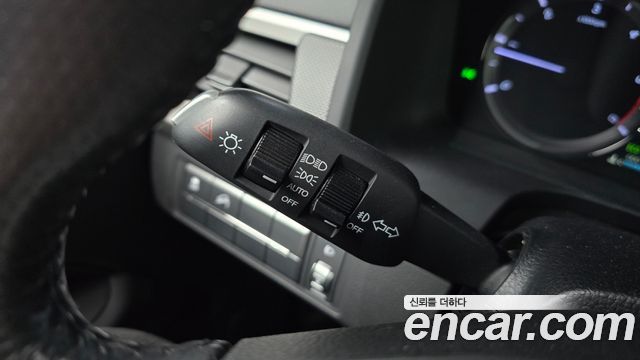 KG Mobility Rexton 2019 — photo 29