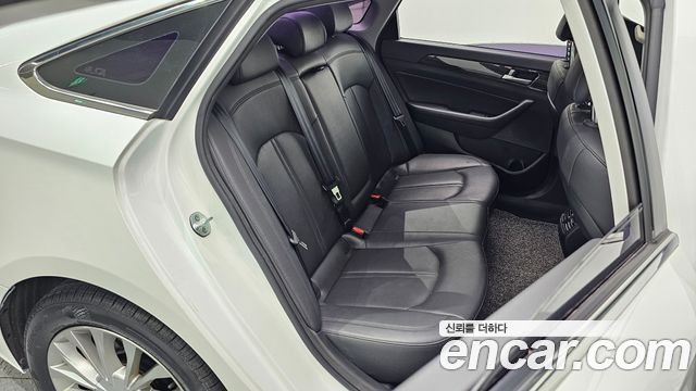 Hyundai Sonata 2015 — photo 11