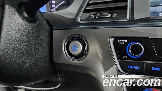 Hyundai Sonata 2015 — photo 17