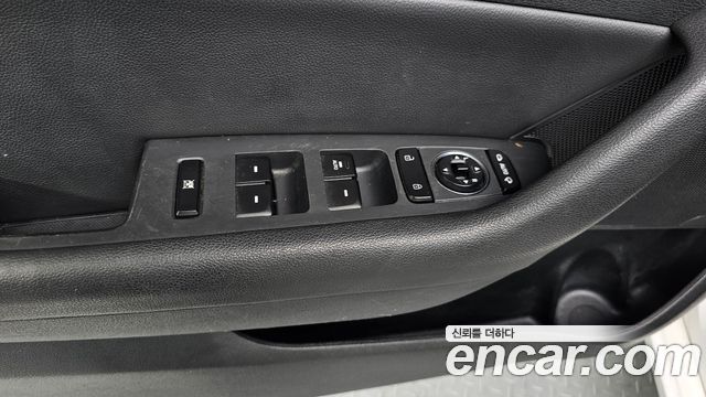 Hyundai Sonata 2015 — photo 19