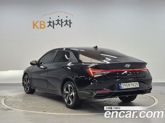 Hyundai AVANTE 2021 — photo 2