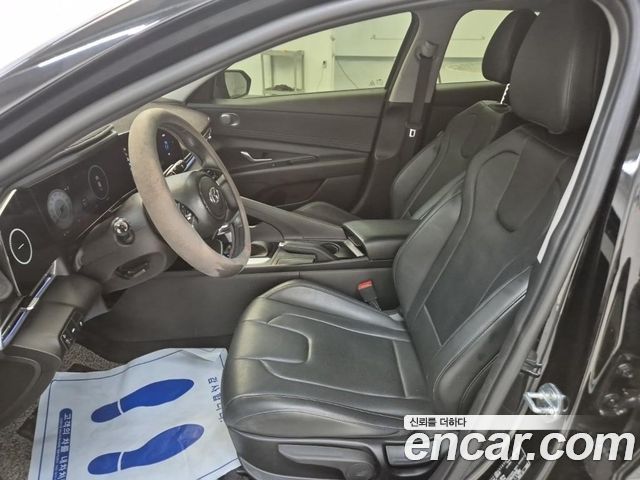 Hyundai AVANTE 2021 — photo 11