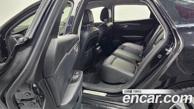 Renault Korea SM6 2017 — photo 16
