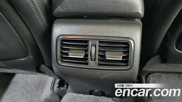 Renault Korea SM6 2017 — photo 30