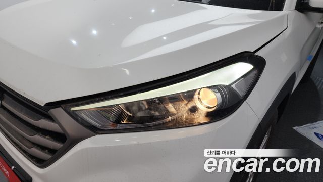 Hyundai Tucson 2016 — photo 8