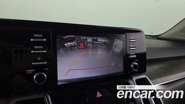 Kia Sorento 2021 — photo 17