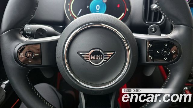 Mini Countryman 2022 — photo 16