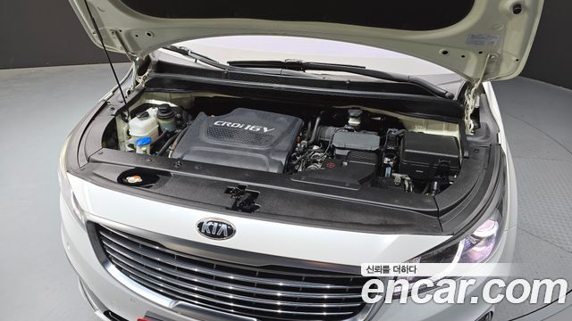 Kia Canival 2016 — photo 6