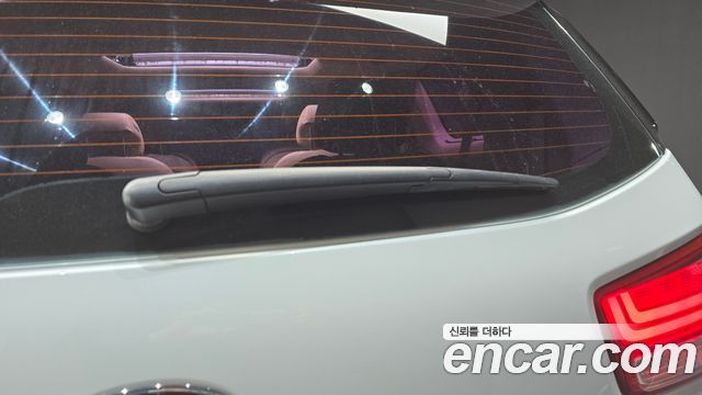 Kia Canival 2016 — photo 32