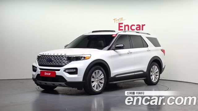 Ford Explorer 2021 — photo 1