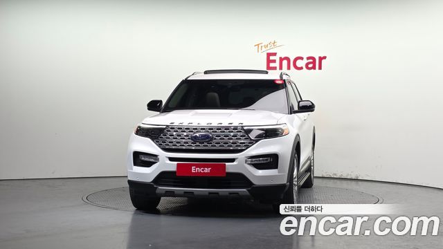 Ford Explorer 2021 — photo 3