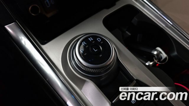 Ford Explorer 2021 — photo 12