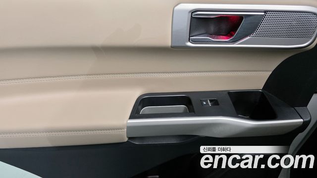 Ford Explorer 2021 — photo 15