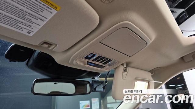 Ford Explorer 2021 — photo 29