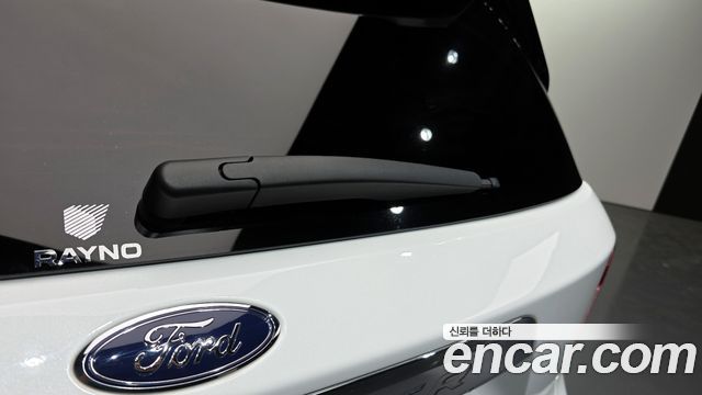 Ford Explorer 2021 — photo 31