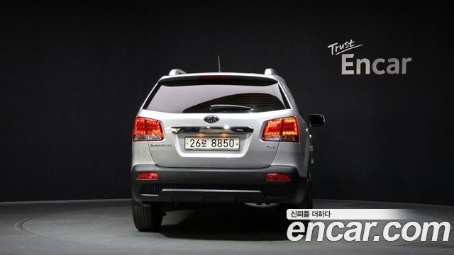 Kia Sorento 2011 — photo 4