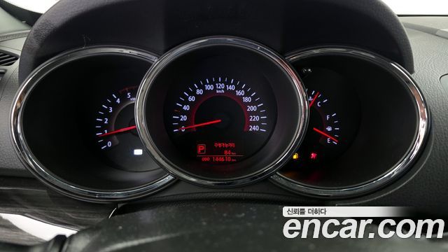 Kia Sorento 2011 — photo 8
