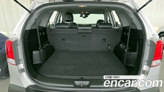 Kia Sorento 2011 — photo 20