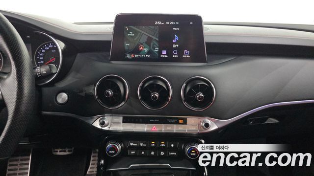 Kia Stinger 2020 — photo 12