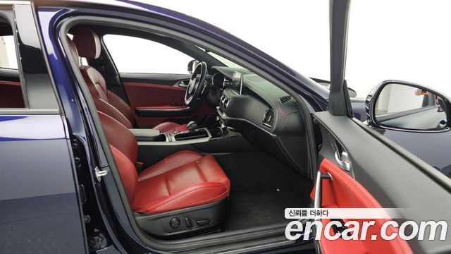 Kia Stinger 2020 — photo 18
