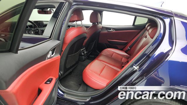 Kia Stinger 2020 — photo 19