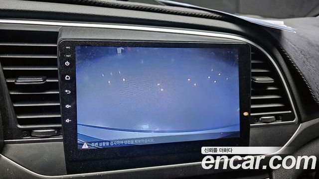 Hyundai AVANTE 2017 — photo 16