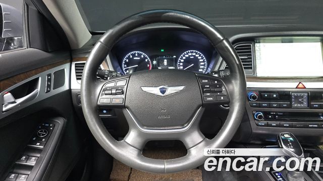 Hyundai Genesis 2014 — photo 13
