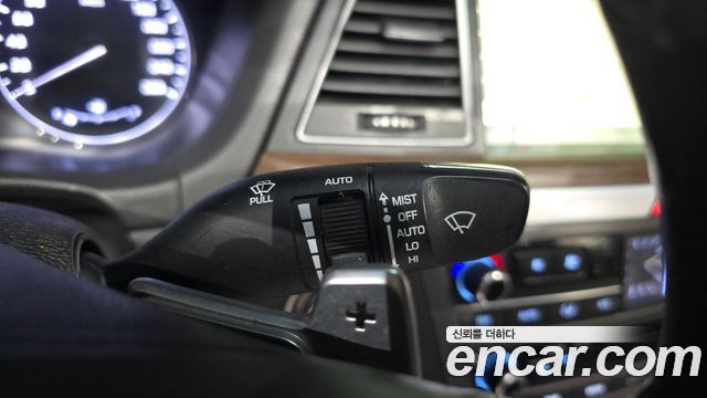 Hyundai Genesis 2014 — photo 17