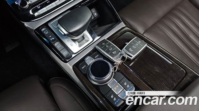 Genesis EQ900 2018 — photo 12