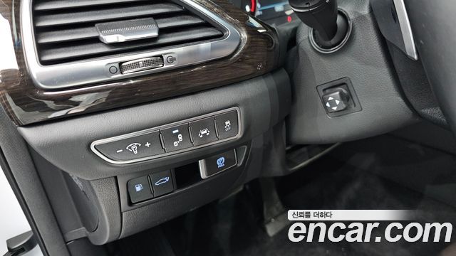 Genesis EQ900 2018 — photo 18