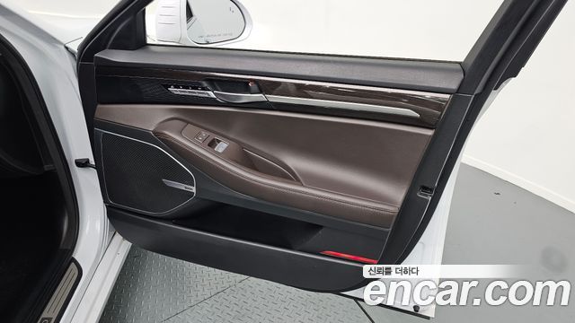 Genesis EQ900 2018 — photo 14
