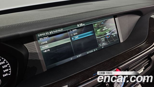Genesis EQ900 2018 — photo 29