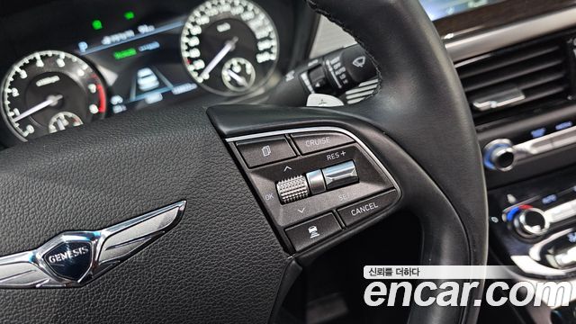 Genesis EQ900 2018 — photo 31